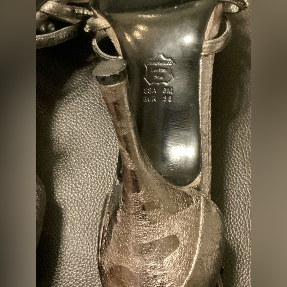 Women’s Silver Shoes - Picture 8 of 12
